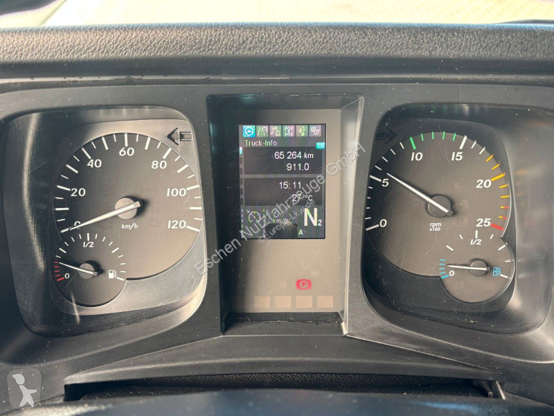 Vehículo de limpieza viaria Mercedes 2533 L*HS...