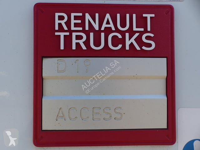 Vehículo de limpieza viaria Renault D19
