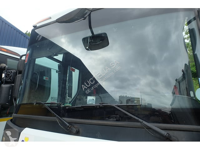 Vehículo de limpieza viaria Renault