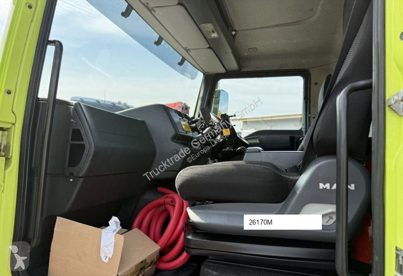 Engin de voirie MAN L2007 46.010 Kehrmaschine