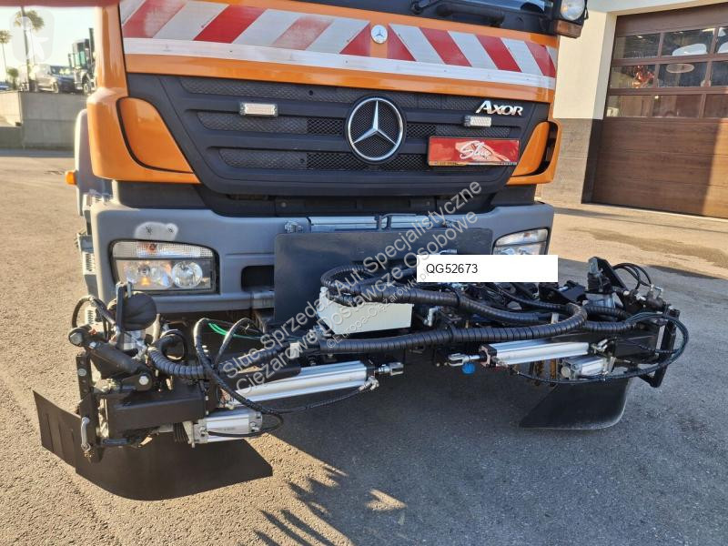 Utilaje pentru drumuri Mercedes 1829 Zamiatarka...