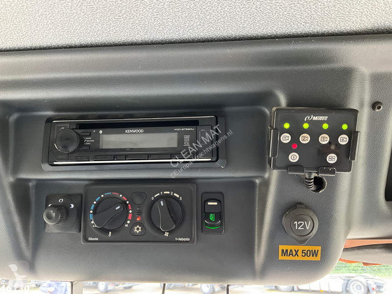 Dulevo 6000T Euro 6 with 3-rd brush road...
