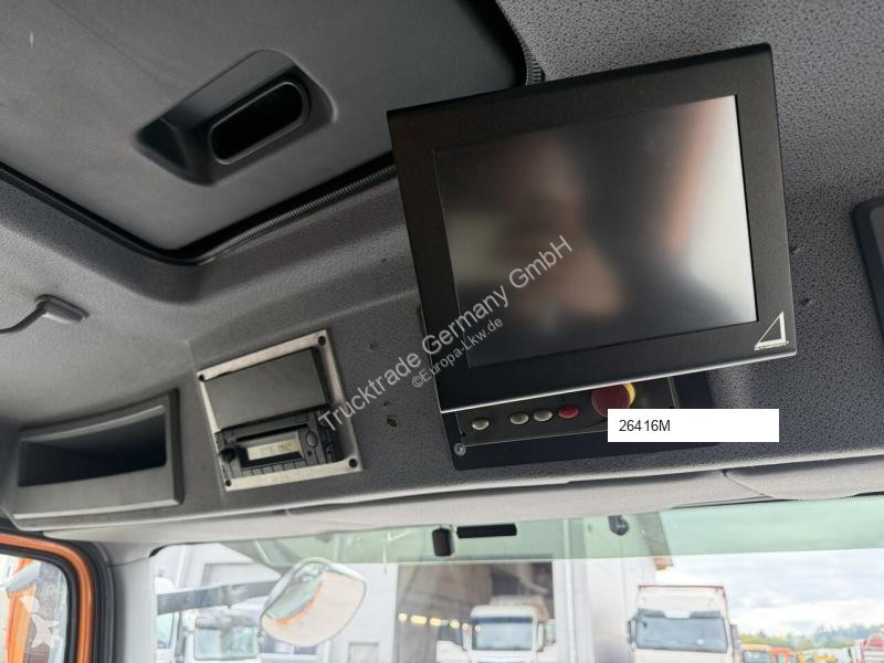 آلة لصيانة الطرق Mercedes 2013 Mercedes-Benz...
