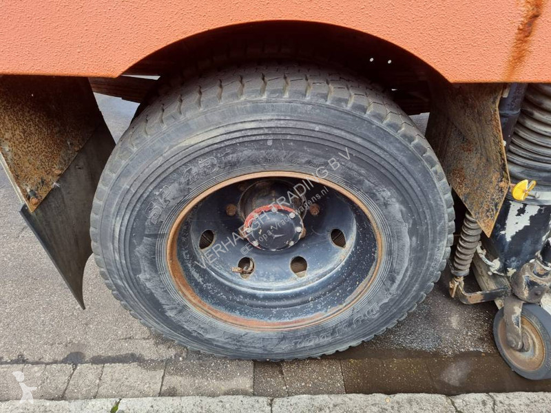 Vägmaskiner Mercedes KO