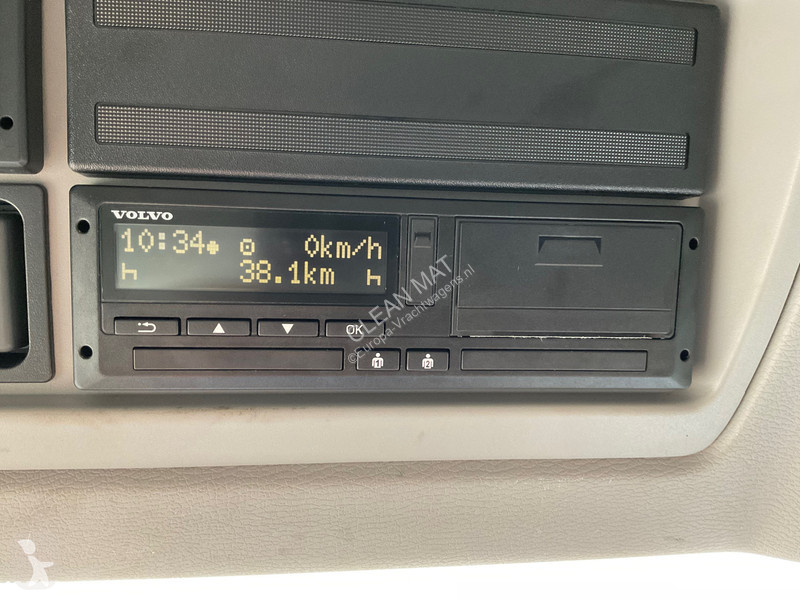 Utilaje pentru drumuri Volvo 280 Zoeller 8,5m³