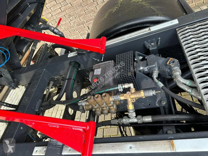 Silniční stroje Mercedes 1824 4X2 BEAM A9000...