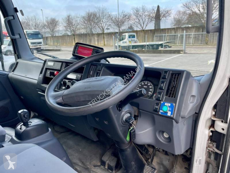 Vägmaskiner Isuzu