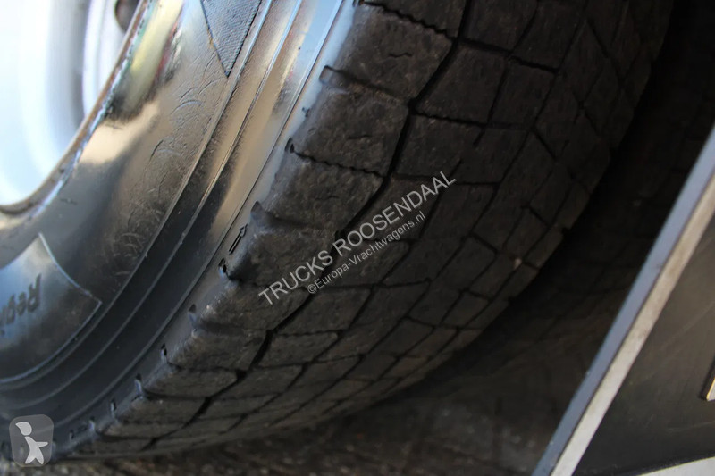 آلة لصيانة الطرق DAF 310 + 6X2 STEERING