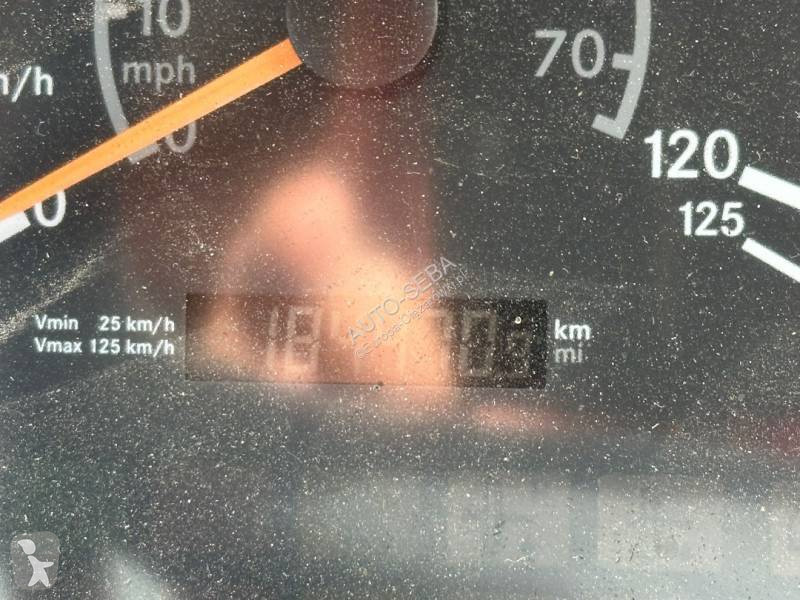 Utilaje pentru drumuri Mercedes
