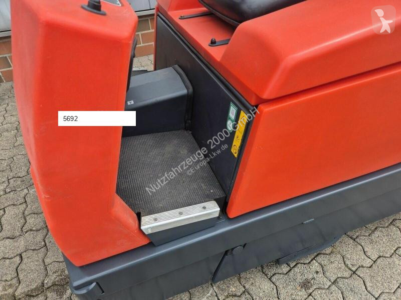 Reinigingsmaterieel Hako