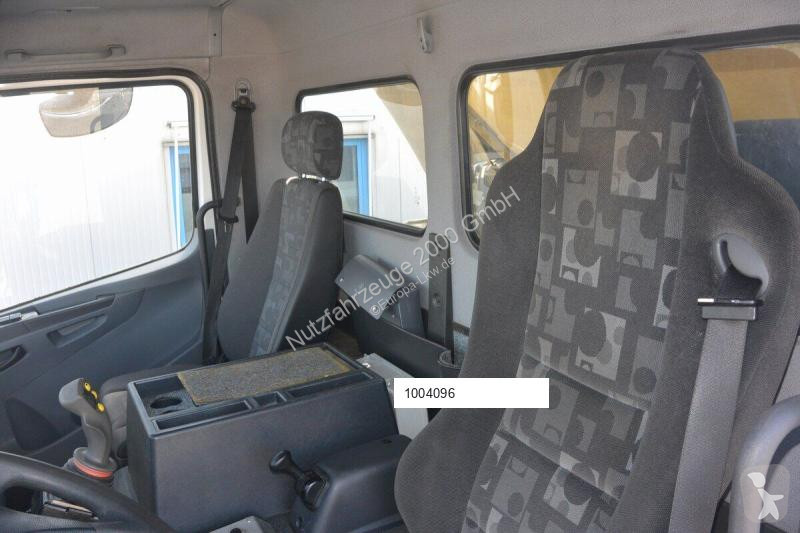 Utilaje pentru drumuri Mercedes