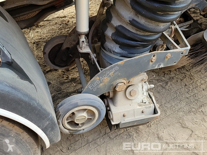 Utilaje pentru drumuri  LF55.180