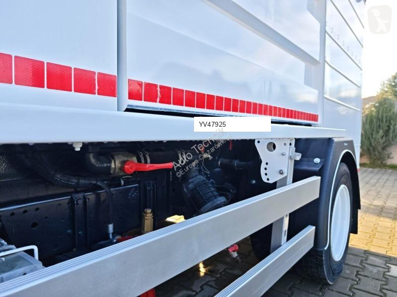 آلة لصيانة الطرق Isuzu SMALL CONTAINER WASHER...