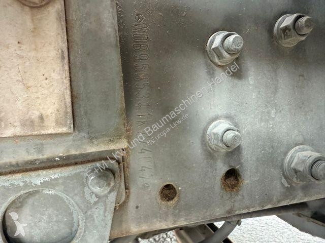 آلة لصيانة الطرق Mercedes 1828 KEHRMASCHINE