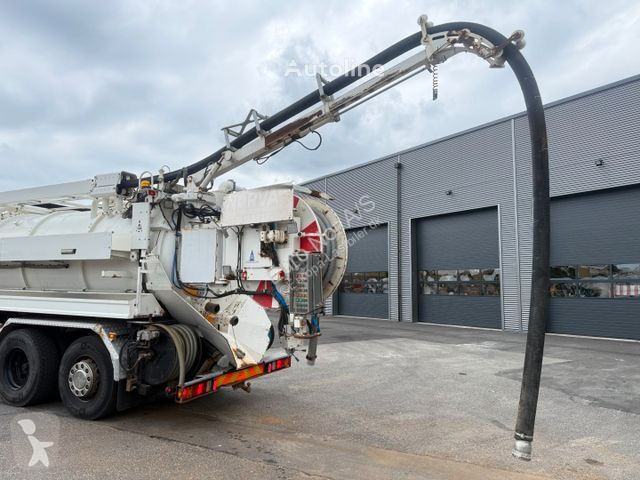 آلة لصيانة الطرق  SCANIA P380 LB 6x24 Hvidtved...