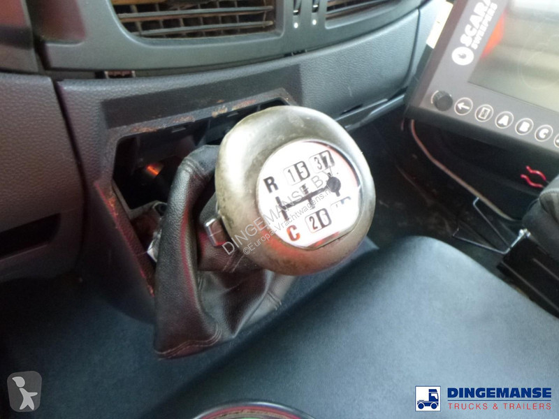 آلة لصيانة الطرق Iveco ML150E22 4x2 Scarab...