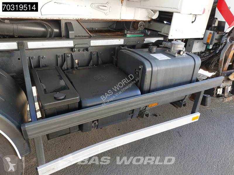 آلة لصيانة الطرق DAF 300 6X2 NL-truck Zoeller...