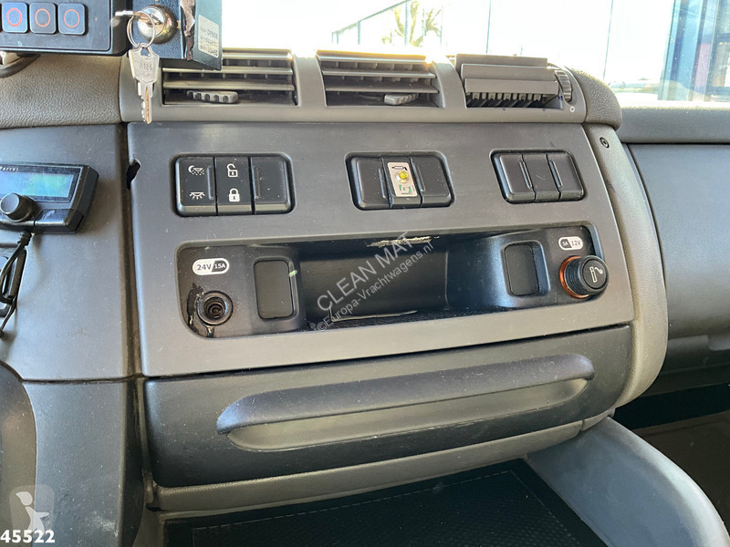 آلة لصيانة الطرق DAF FAG  330 Euro 6 Geesink 20m³
