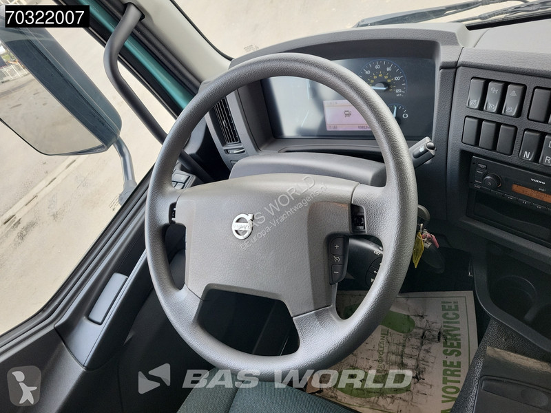 آلة لصيانة الطرق Volvo Electric 6X2 100%...