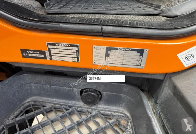 آلة لصيانة الطرق Volvo 638 FE Stummer /...