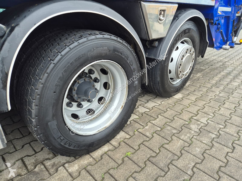 Engin de voirie Scania P340 LB 6X2*4 / JOAB...