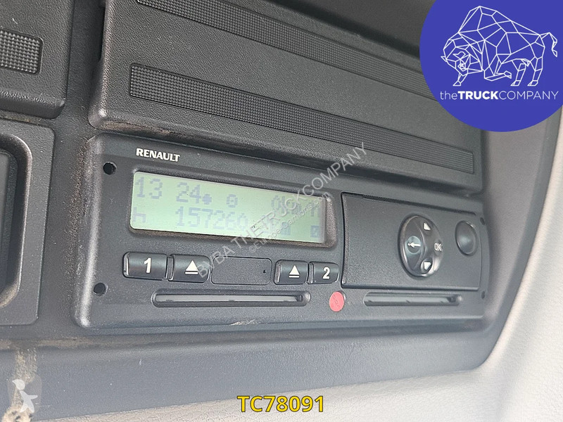 آلة لصيانة الطرق Renault D 280