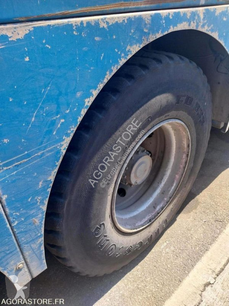 Komunálne vozidlo Renault KERAX