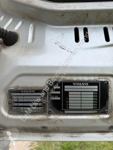 Коммунальная техника  Volvo FM 9 4X2 KEHRMASCHINE