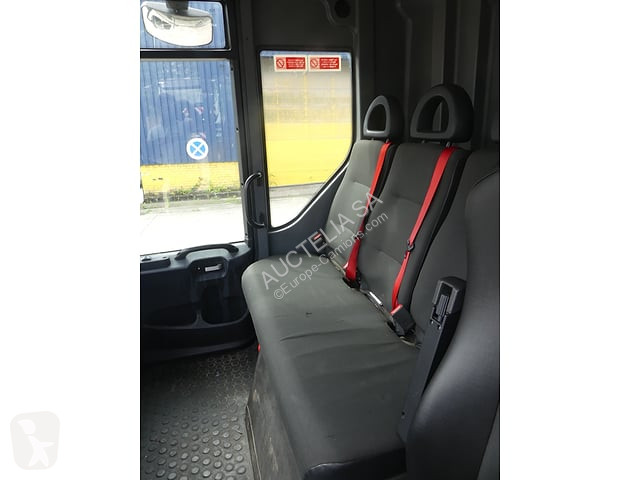 Vehículo de limpieza viaria Renault D19