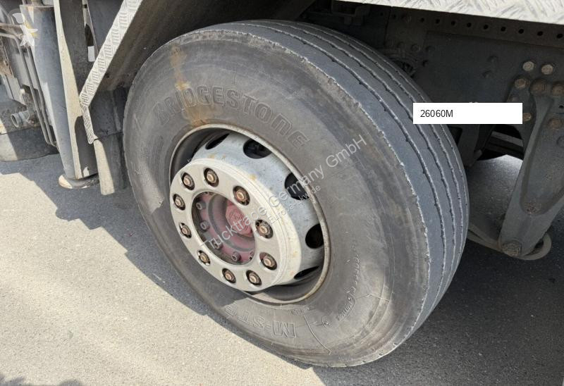 Utilaje pentru drumuri Scania 380.3