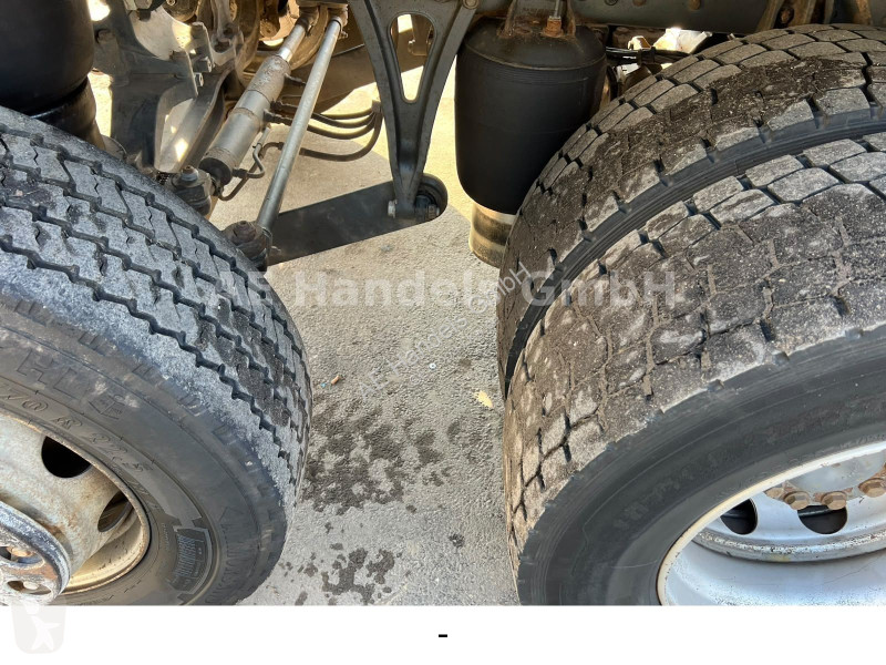 آلة لصيانة الطرق Mercedes III 2532 BL M Saug...