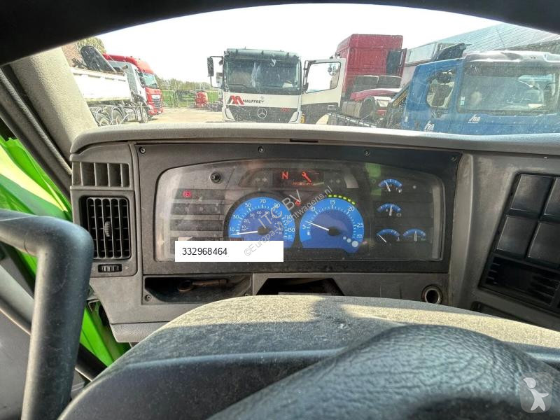 Renault 270 road network trucks