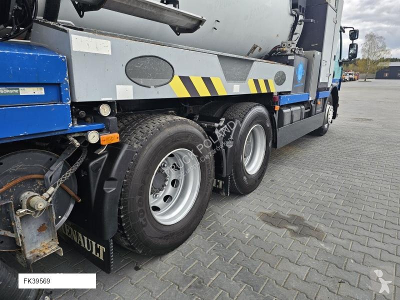 Vägmaskiner Renault RIVARD RECYTLING