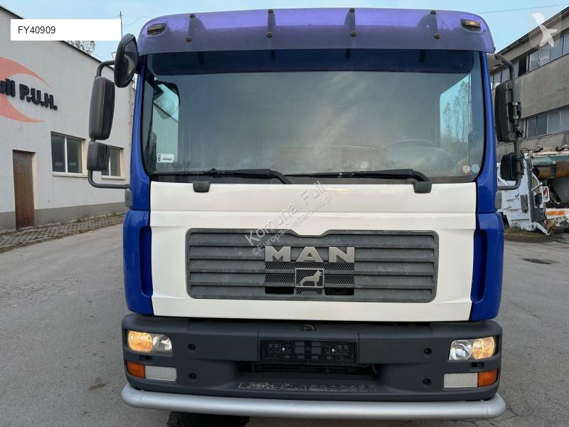 Vägmaskiner MAN GEESINK