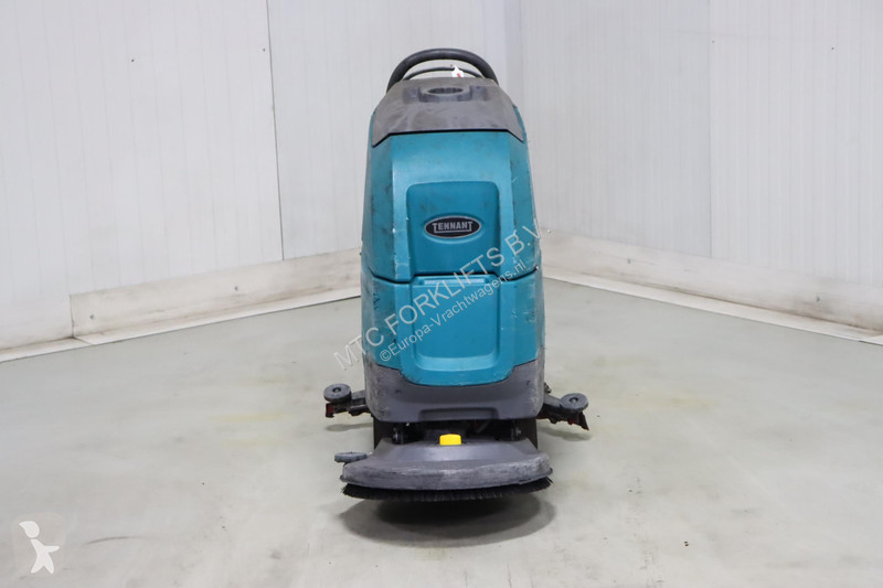 Silniční stroje Tennant T300