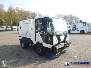 Camion spazzatrice Scarab