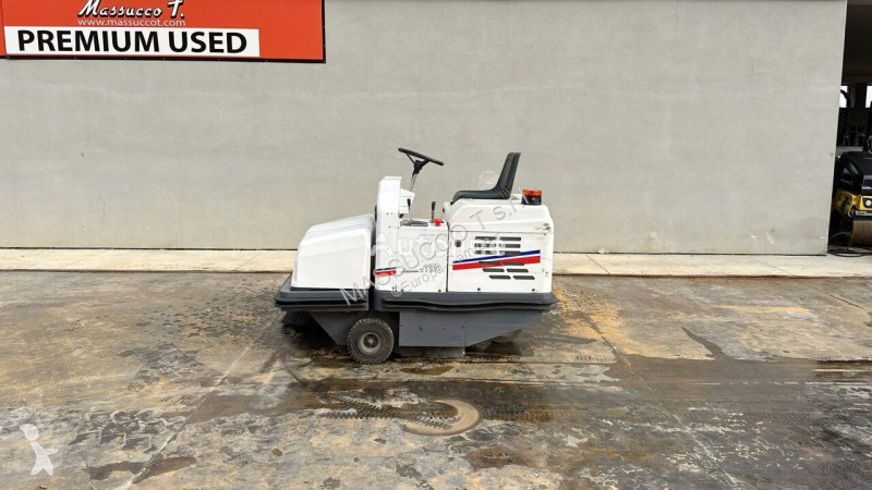 Reinigingsmaterieel Dulevo 1100EH