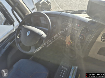 Renault Premium DISTRIBUTION