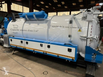 Camion autospurgo nuovo