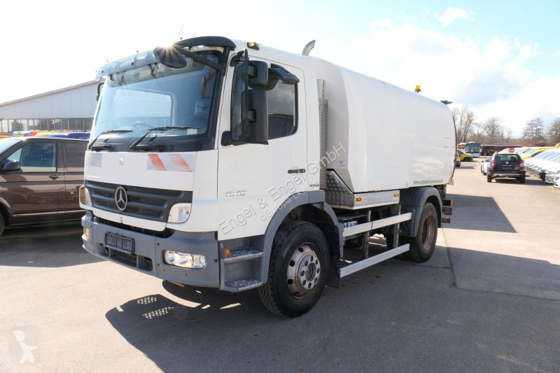 Silniční stroje Mercedes Atego 1518 LKO 4x2