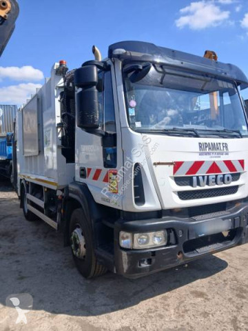 Camion benne à ordures ménagères Iveco