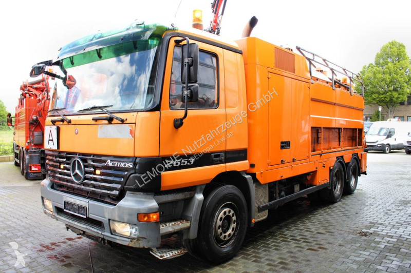 Silniční stroje Mercedes 2653 6x4 V8 Müller...