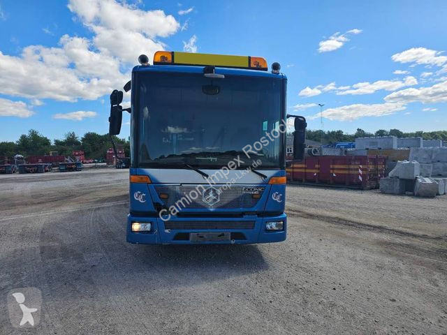 Utilaje pentru drumuri Mercedes Müll NTM 18,9...