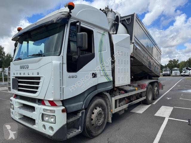 Veículo de limpeza / sanitário de estrada Iveco...