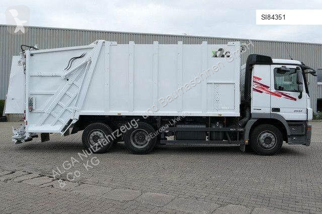 آلة لصيانة الطرق Mercedes 2532 L 6x2, Medium...