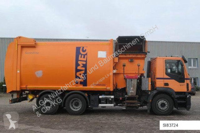 Camion benne à ordures ménagères Iveco