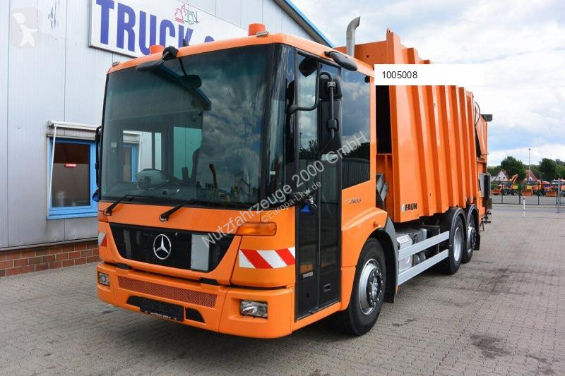 آلة لصيانة الطرق Mercedes