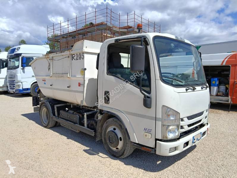 Vägmaskiner Isuzu