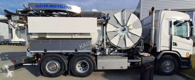 Vehículo de limpieza viaria Scania
