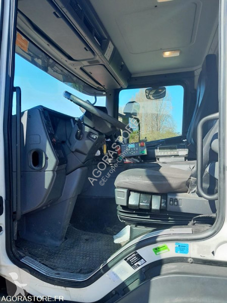 Utilaje pentru drumuri Scania PRG230-32